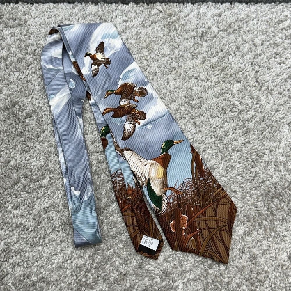 Wembley Silk Tie Necktie Ducks Duck Men's size (4"x56") outdoor hunting marsh